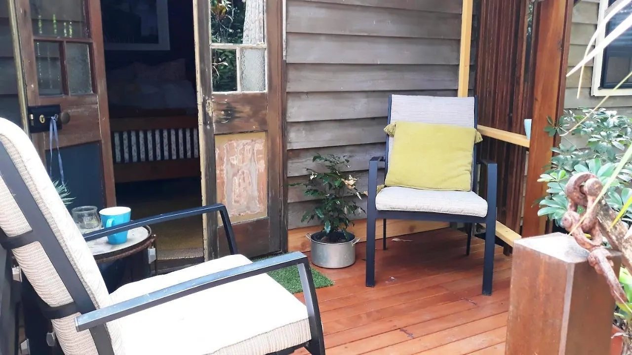 Tranquil Rainforest Homestay By River, Free Wifi Mooloolah 0*,